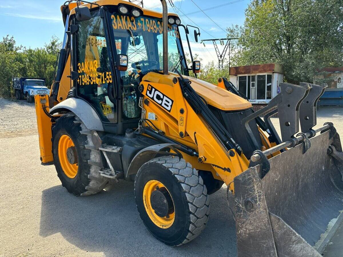 Экскаватор погрузчик jcb 3cx